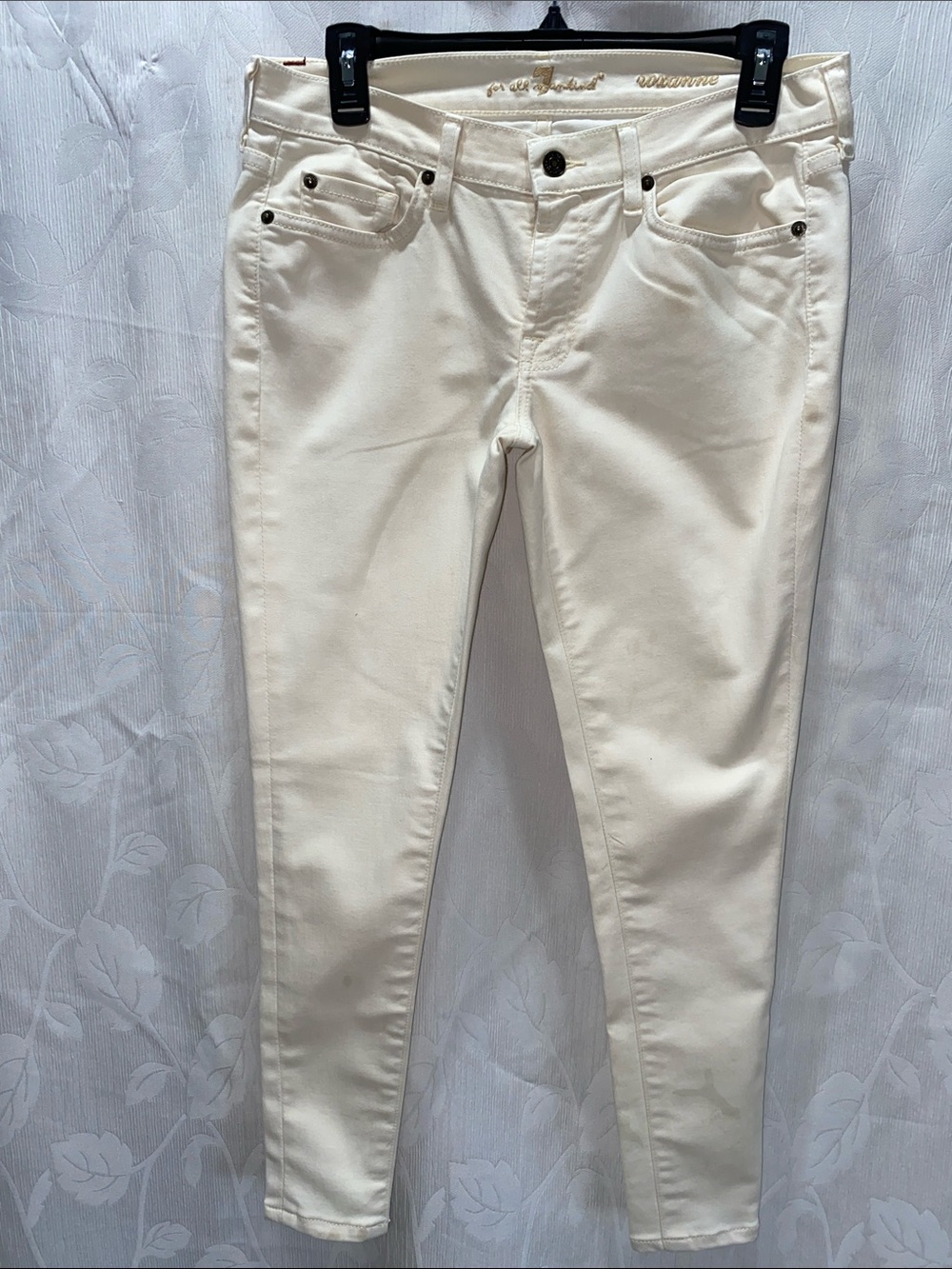 7 FOR ALL MANKIND CREAM SKINNY JEANS SZ 29